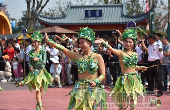 石灰石磨機(jī)物料資訊:礦場(chǎng)改建“萬達(dá)城” 石灰石磨機(jī)物料資訊:礦場(chǎng)改建“萬達(dá)城”