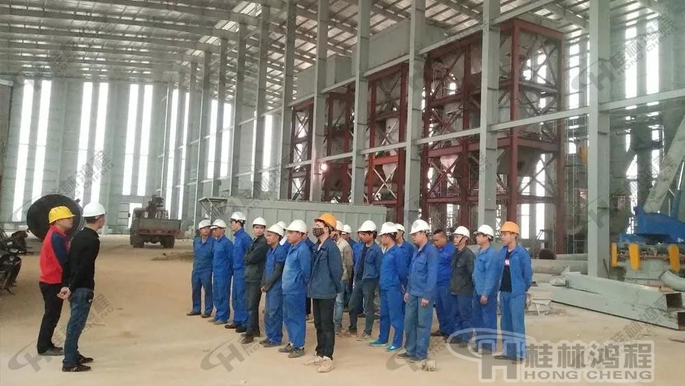 桂林鴻程001號磨粉機生產(chǎn)線EPC項目總包超細(xì)立磨 桂林鴻程001號磨粉機生產(chǎn)線EPC項目總包超細(xì)立磨